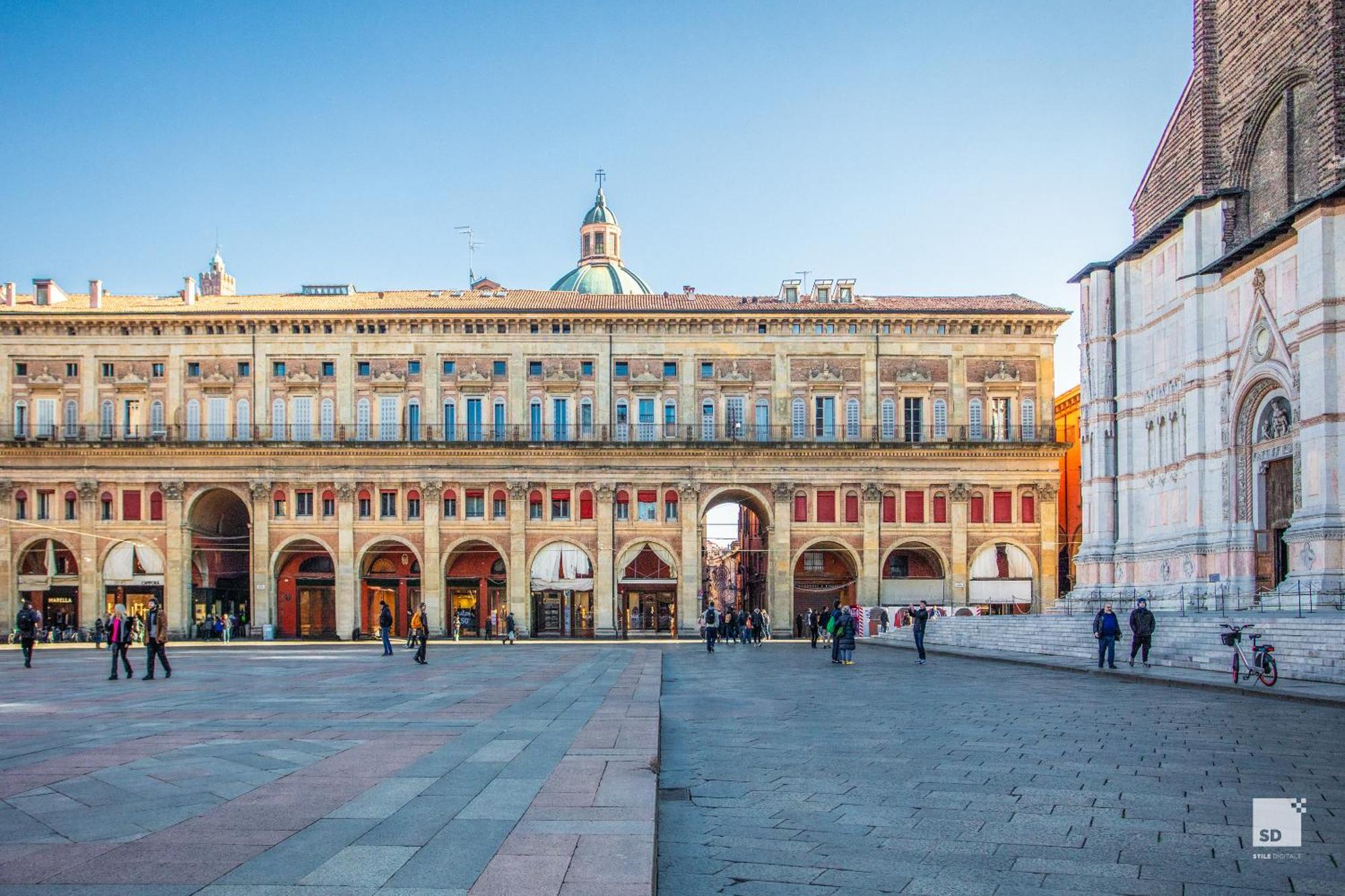 Urbanicooh Asinelli - Balcony On Piazza Maggiore Bologna Buitenkant foto